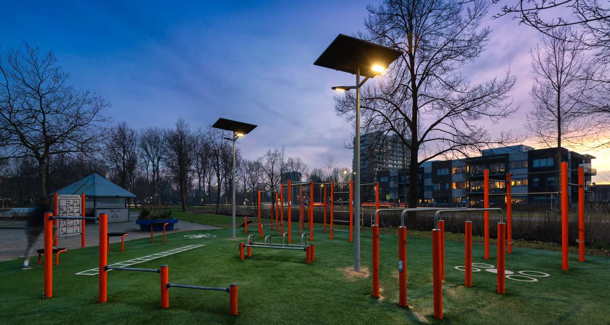 éclairage public solaire parc sportif Pays bas